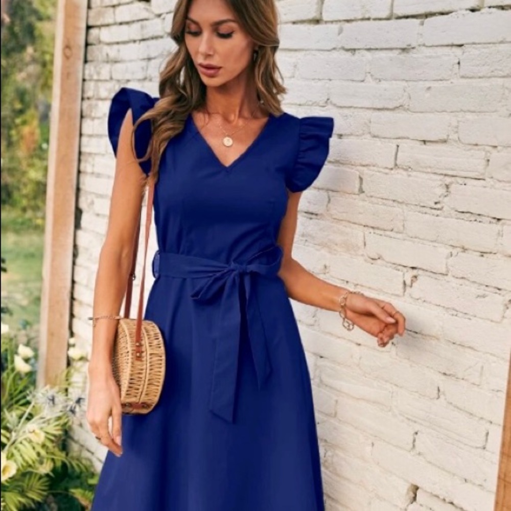 NWOT Shein navy cap ruffle sleeve dress.     Size medium